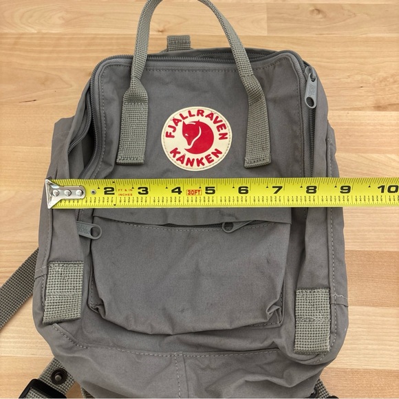 Fjallraven Kånken Gray Backpack - Picture 6 of 12